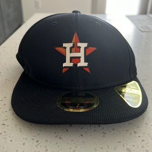 Worn Twice Size 7 New Era Astros Hat